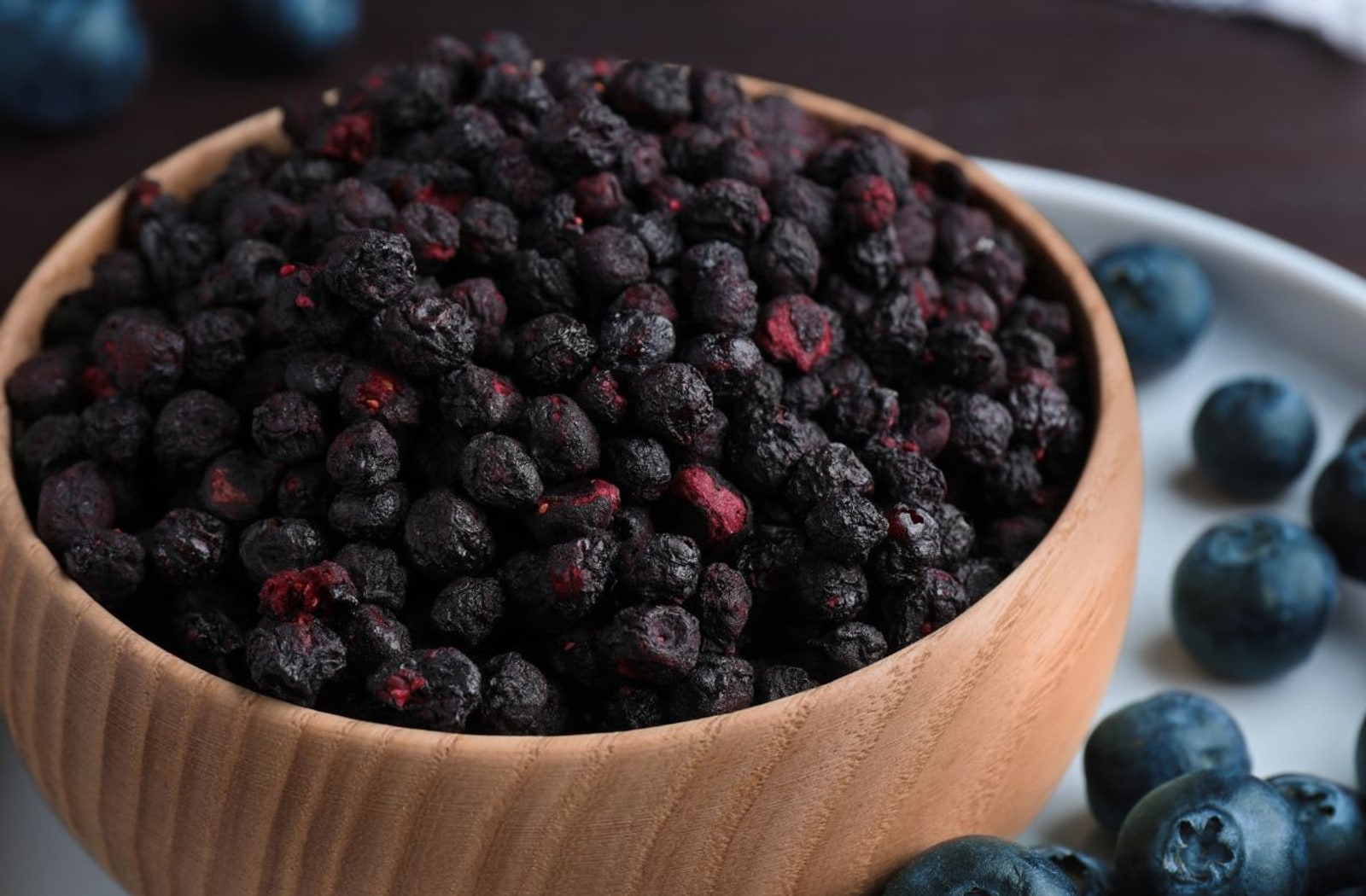 Freeze-dried blueberry pieces for cereal, tea and bakery ingredients